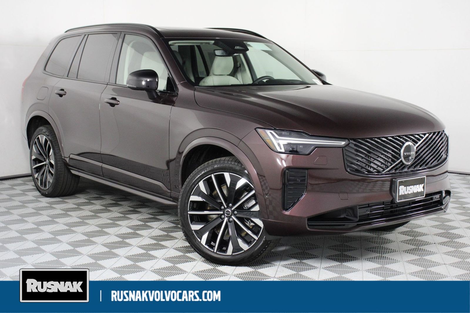 Red Metallic 2026 Volvo XC90 Recharge T8 Ultra Dark 6-Passenger eAWD SUV / Crossover All-Wheel Drive Automatic