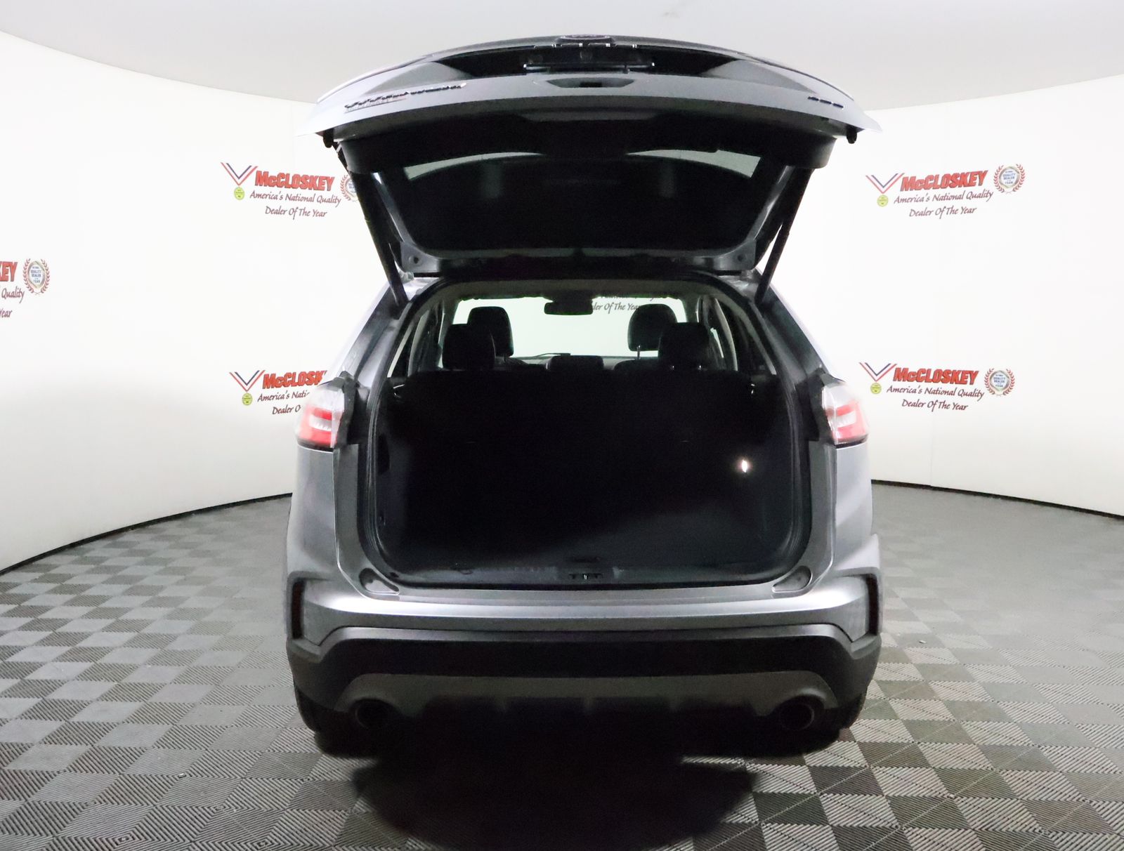 2022 Ford Edge Titanium photo
