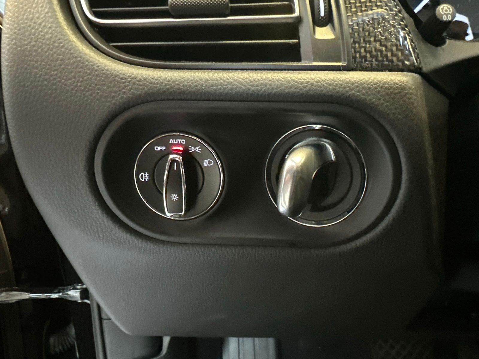 Used 2025 Jet Black Metallic Porsche GTS image 20