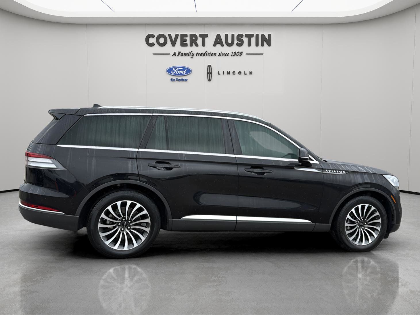 Used Car 2023 Lincoln Aviator  Reserve For Sale Under $50,000 In Austin, Texas