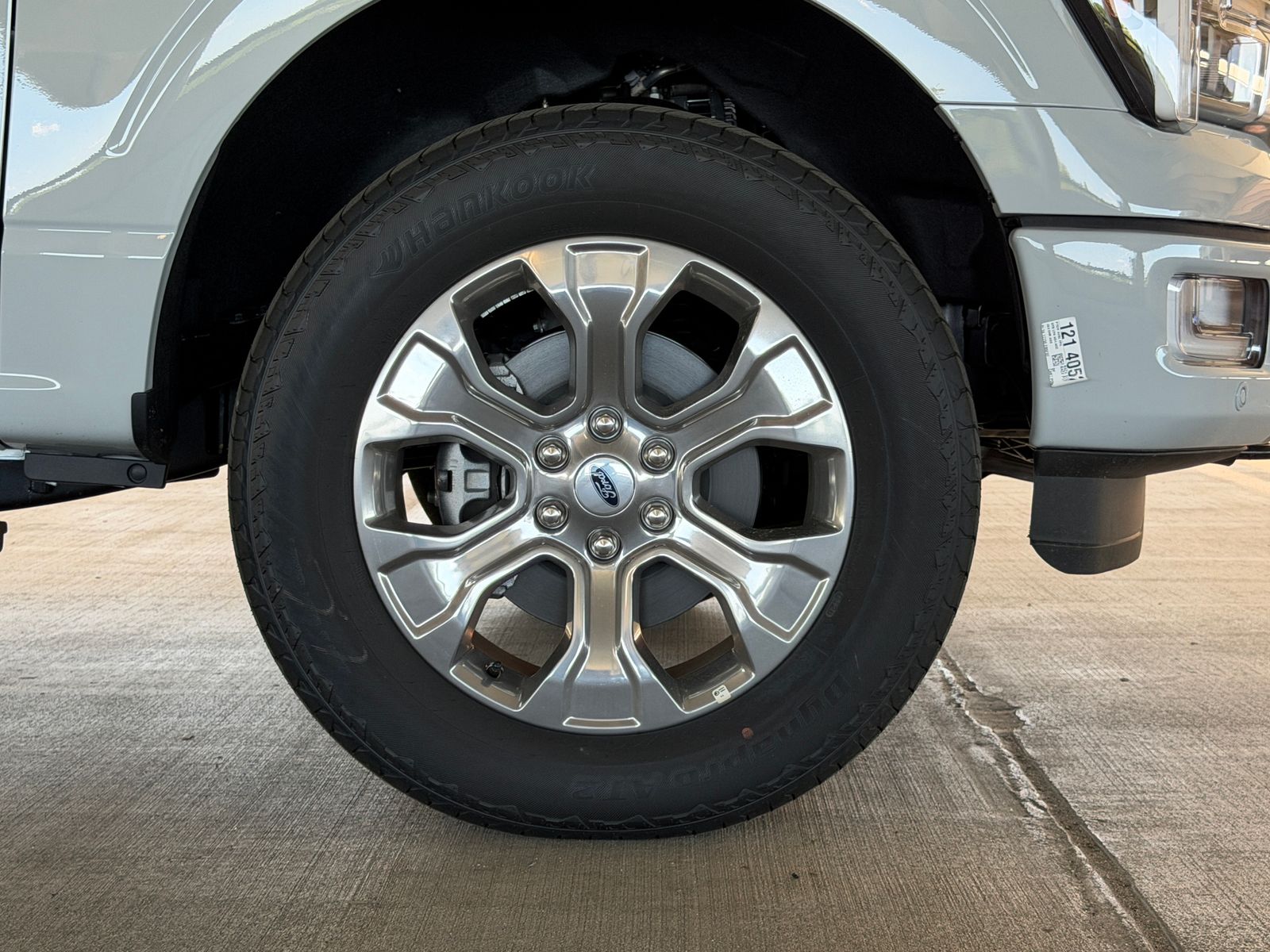 New 2026 Avalanche Ford Platinum image 8