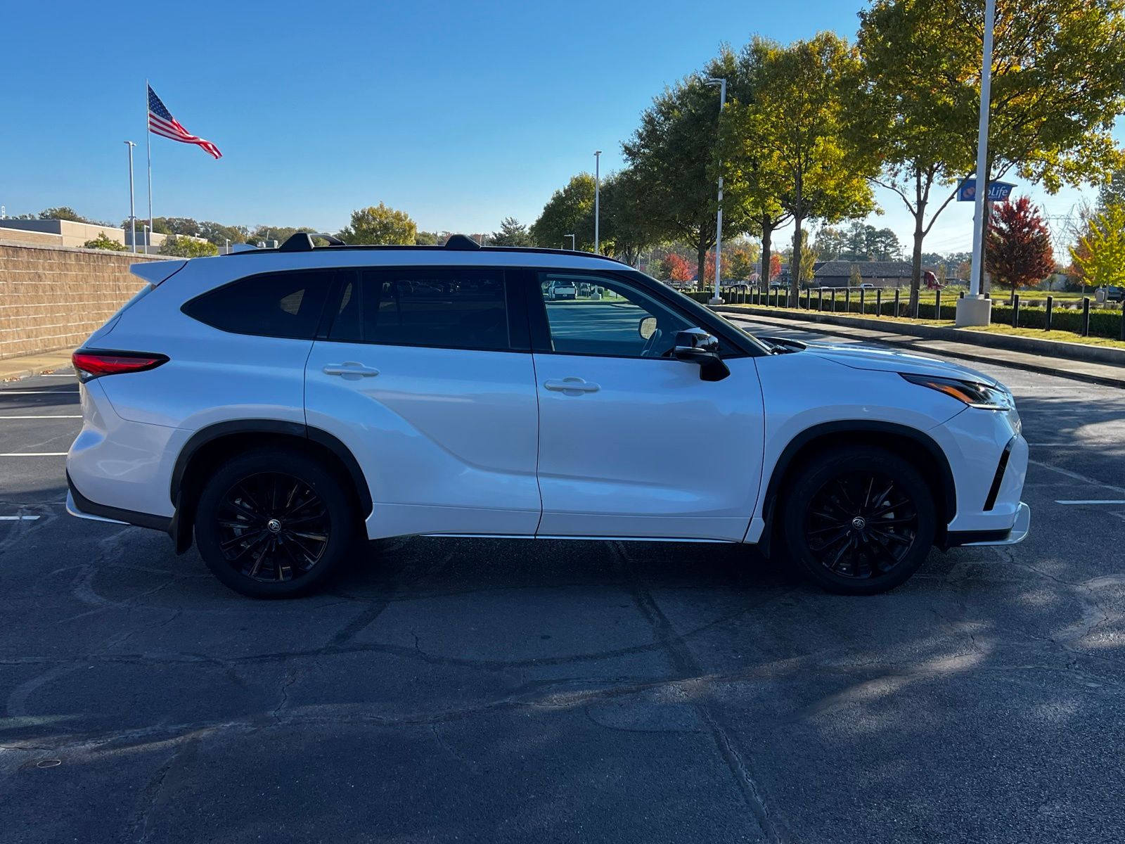 2023 Toyota Highlander XSE 4