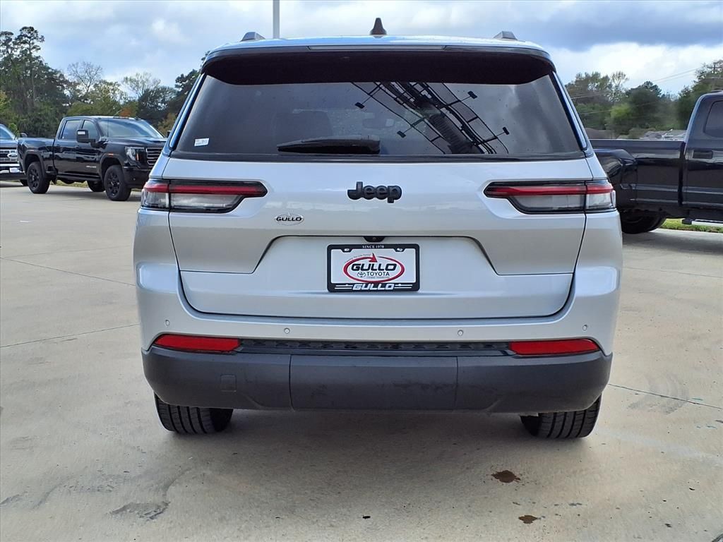 2023 Jeep Grand Cherokee L Altitude Silver at Bayshore Chrysler Jeep Dodge Ram