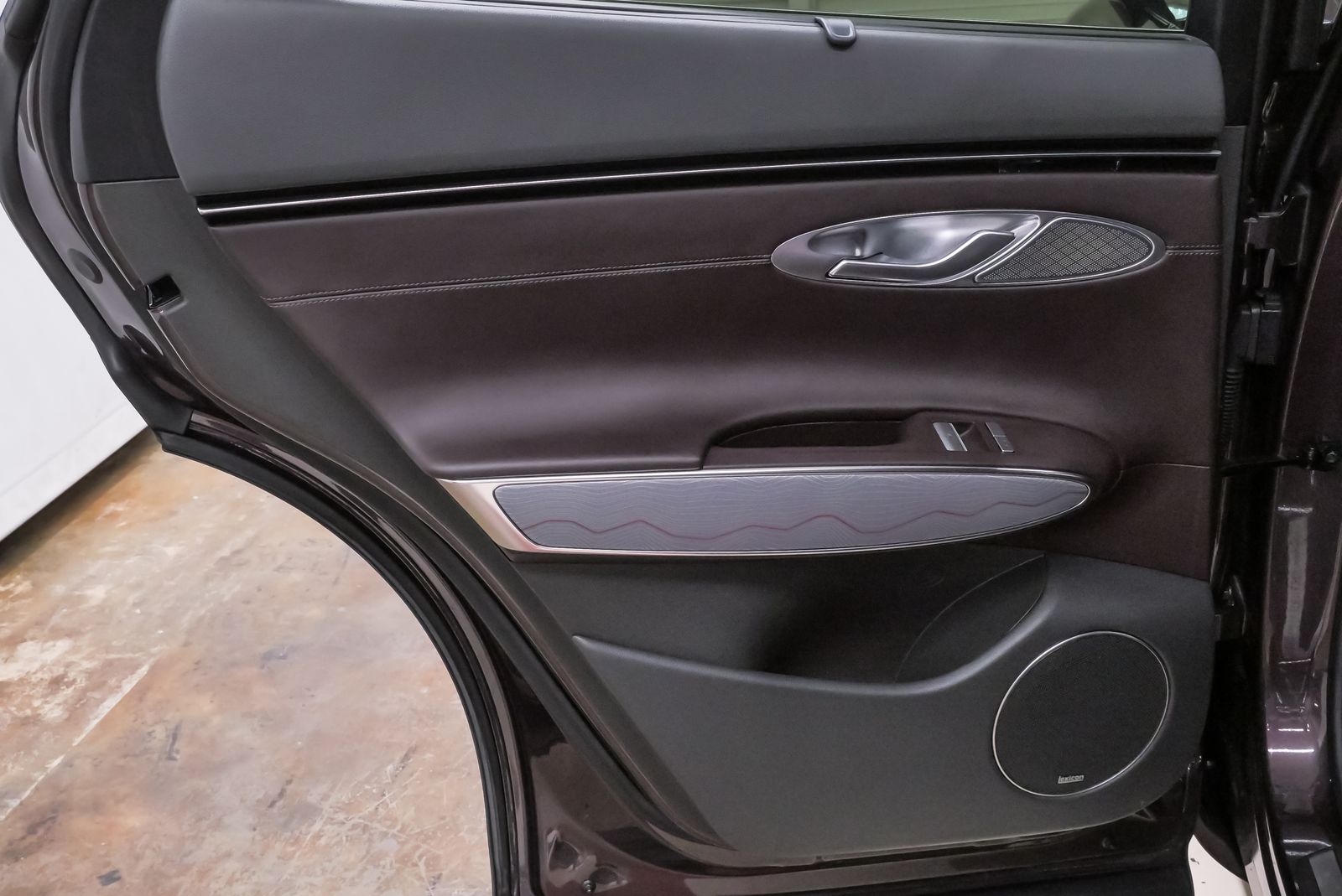 car-gallery-27