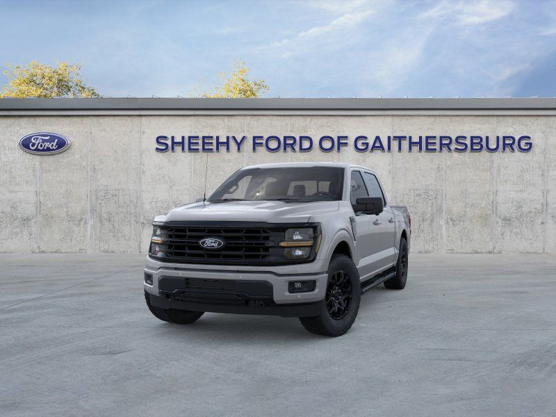 New 2026 White Ford XLT image 3