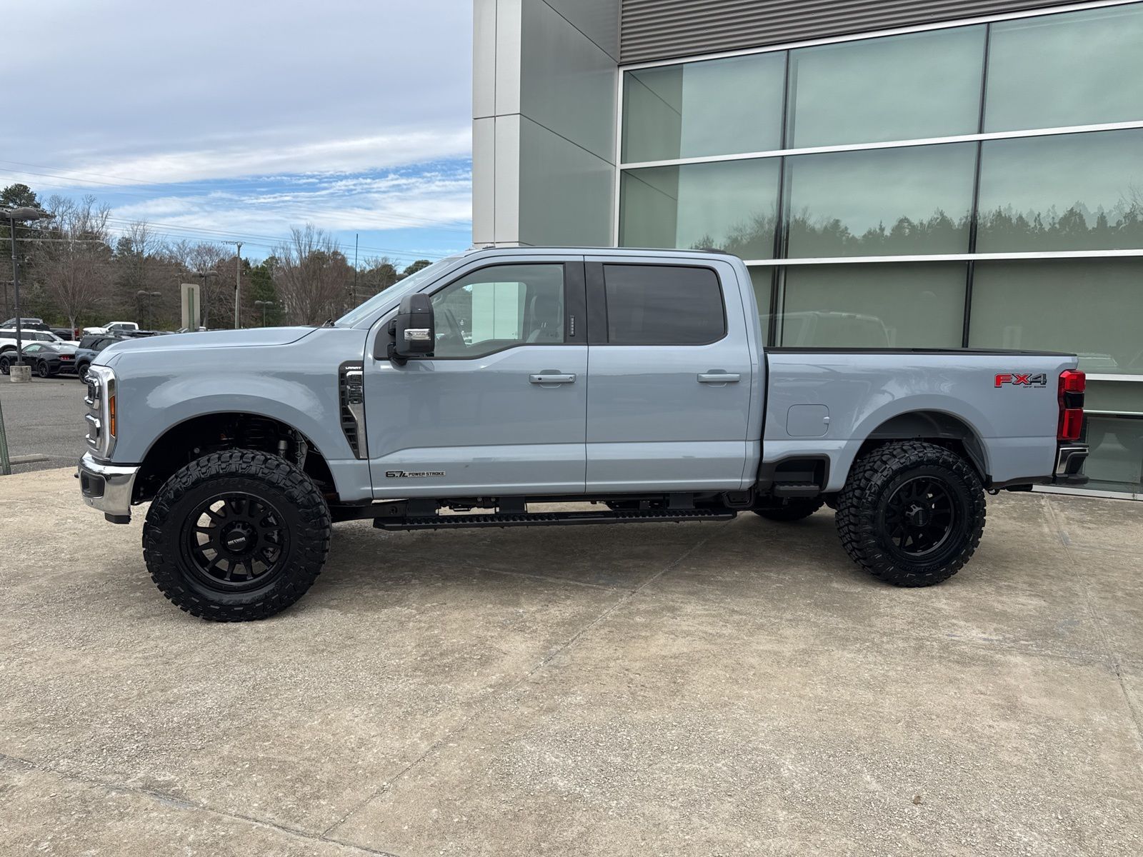 New 2026 Glacier Gray Metallic Tri-Coat Ford Lariat image 2