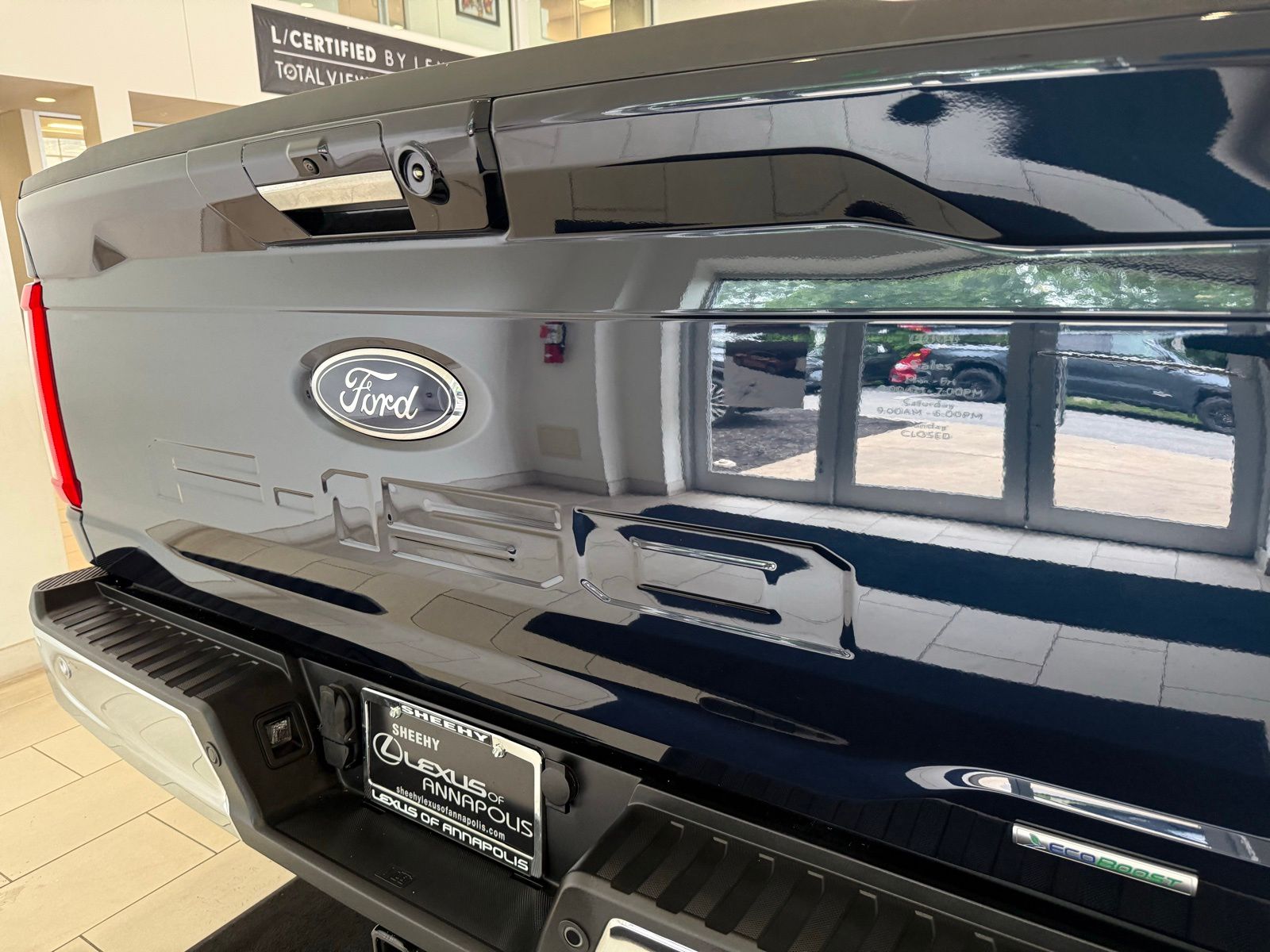 Used 2022 Blue Ford Lariat image 33