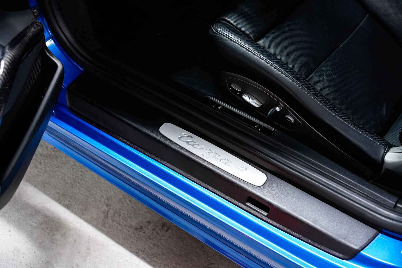 2015 Porsche 911 Targa 4 — photo 22