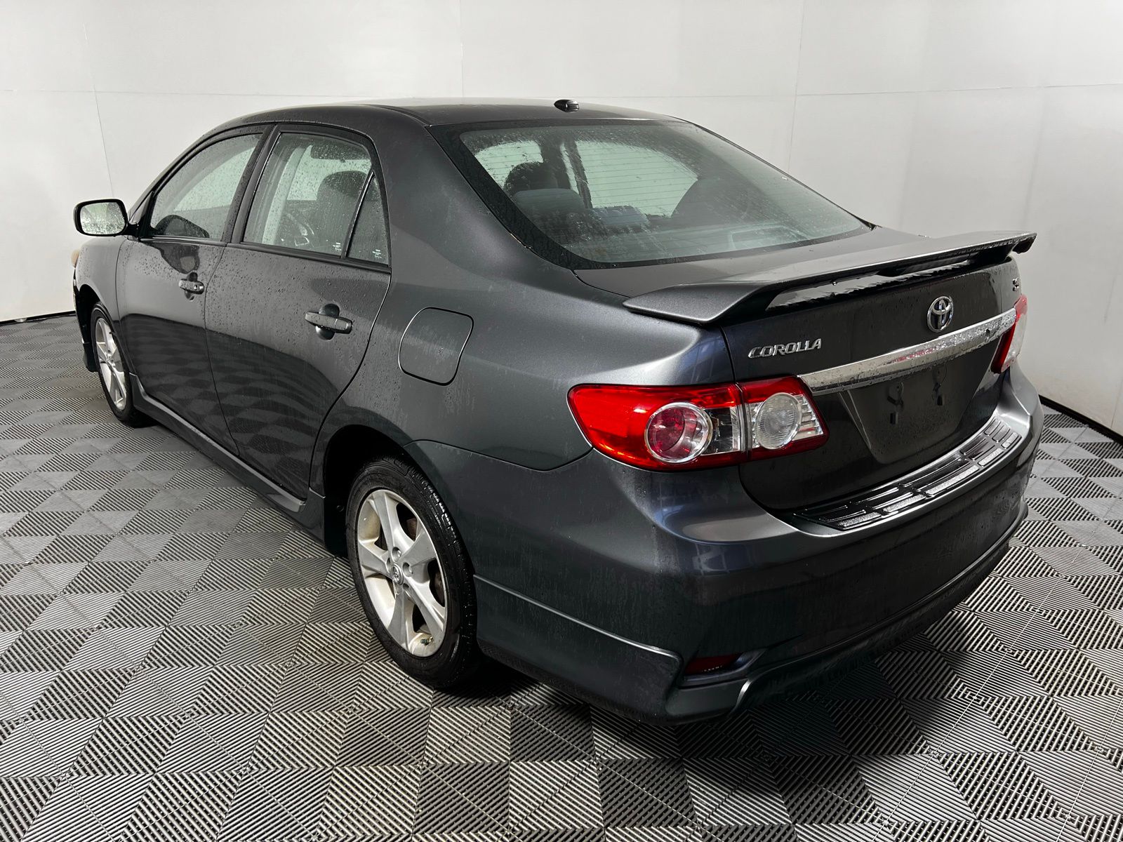 2013 Toyota Corolla S 7