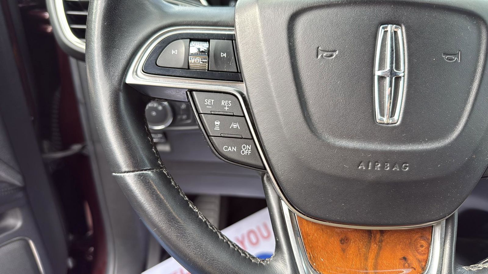 Used Car 2020 Lincoln Nautilus  Reserve For Sale Under $25,000 In Austin, Texas