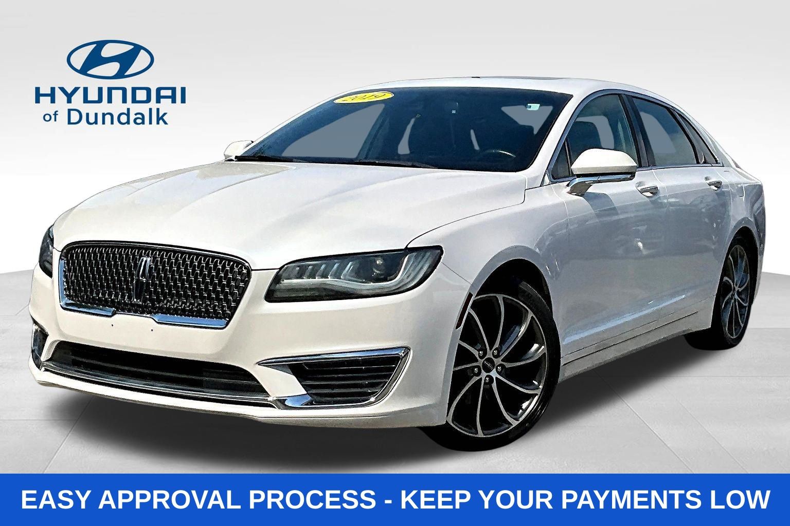 White Platinum Clearcoat Metallic 2019 Lincoln MKZ Hybrid Sedan Front-Wheel Drive Continuously Variable Transmission