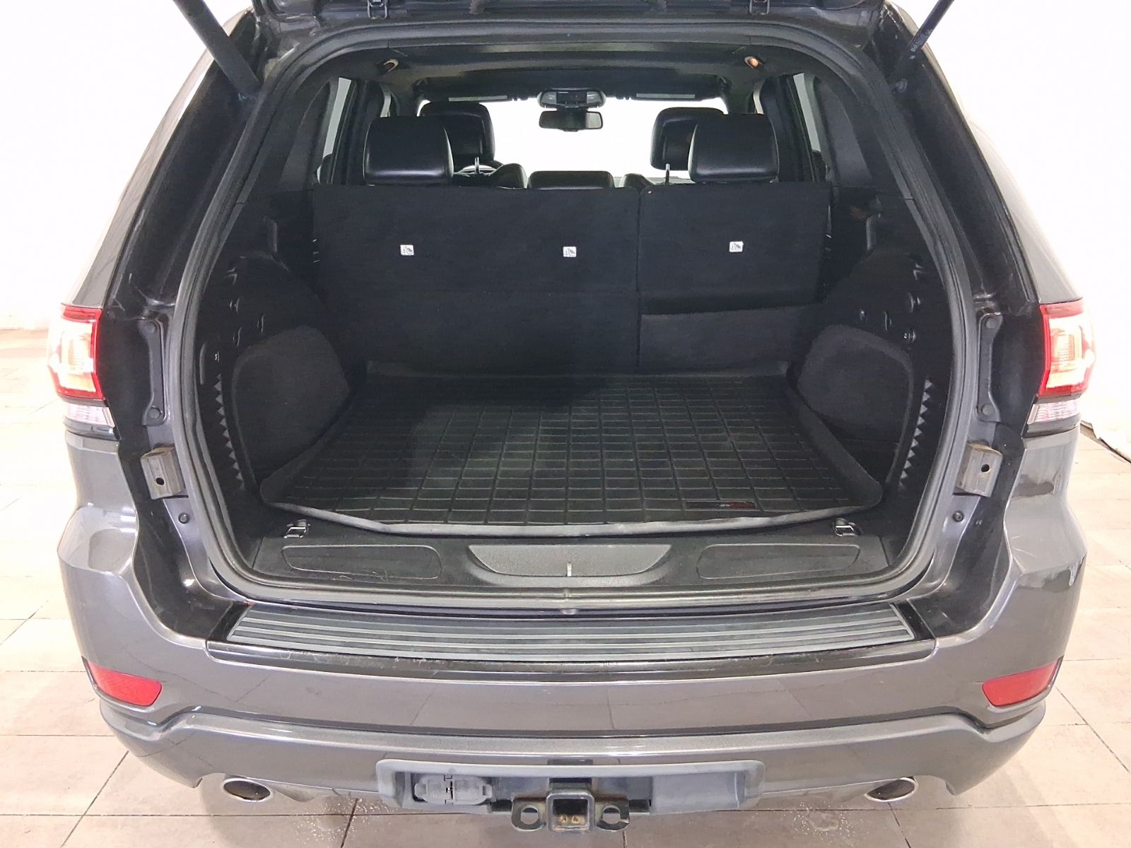 Used Car 2015 Jeep Grand Cherokee  Altitude For Sale Under $15,000 In Austin, Texas