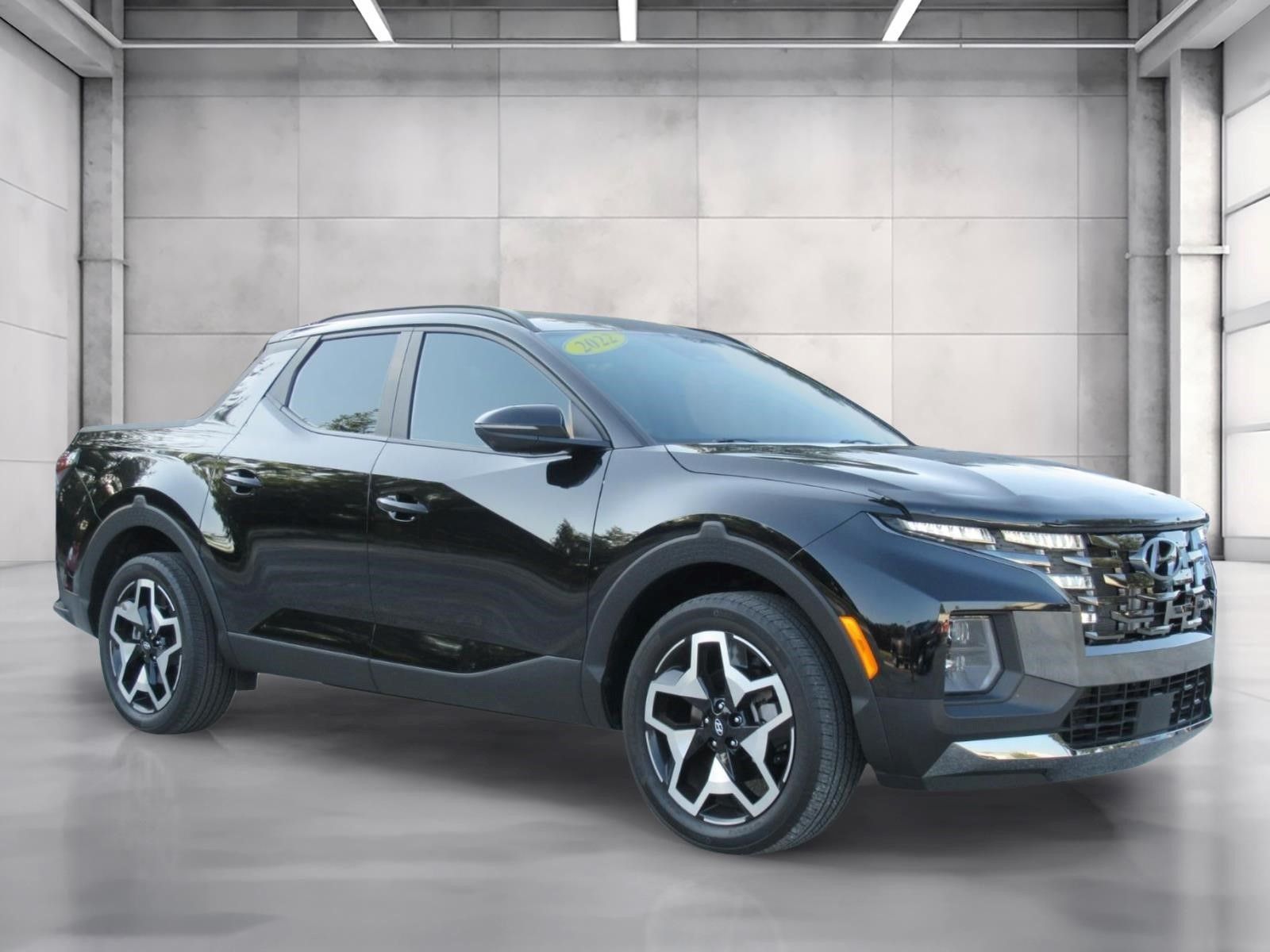 Phantom Black 2022 Hyundai Santa Cruz Pickup Truck All-Wheel Drive Automatic