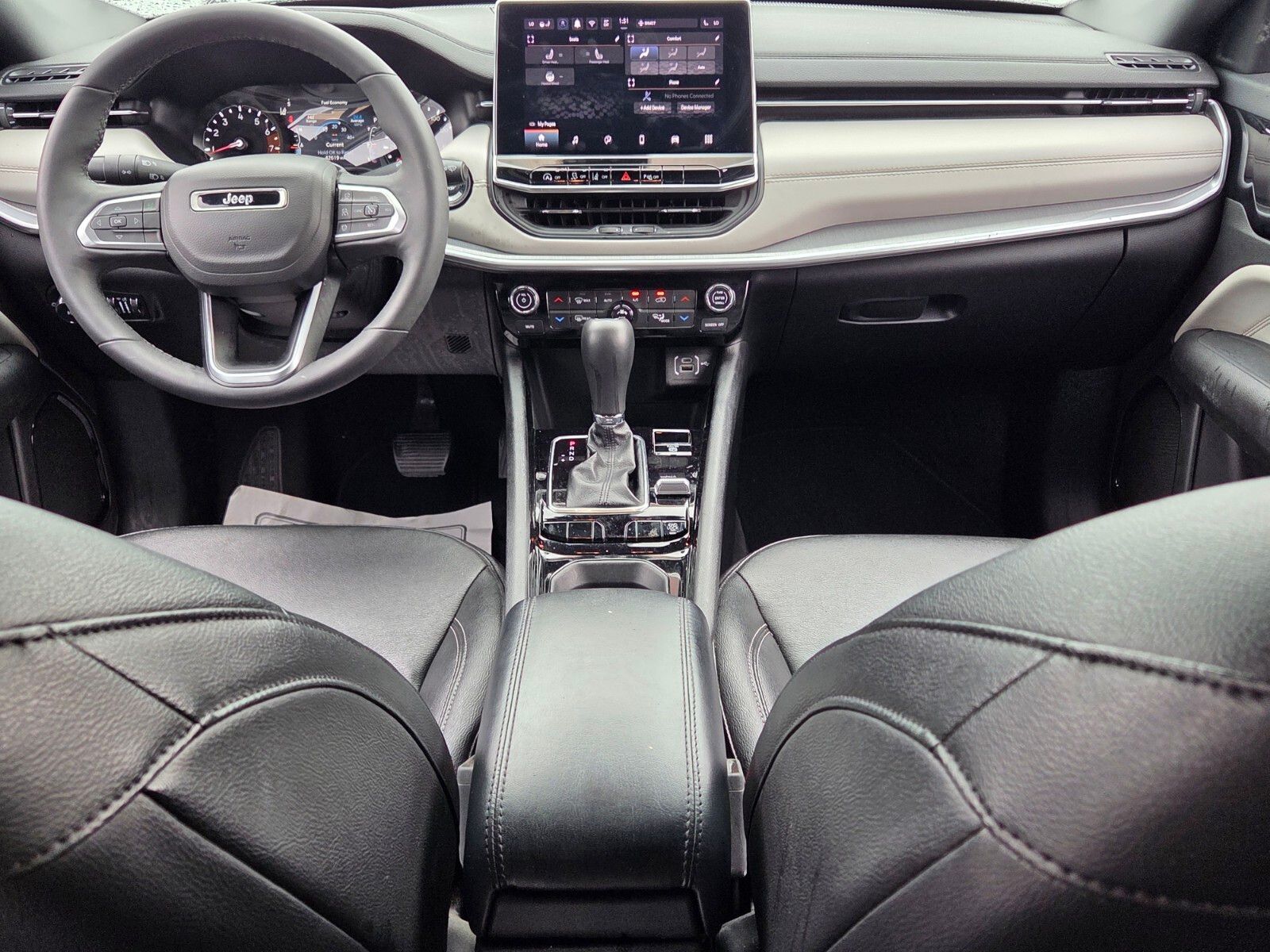 Used 2025 White Jeep Limited image 8