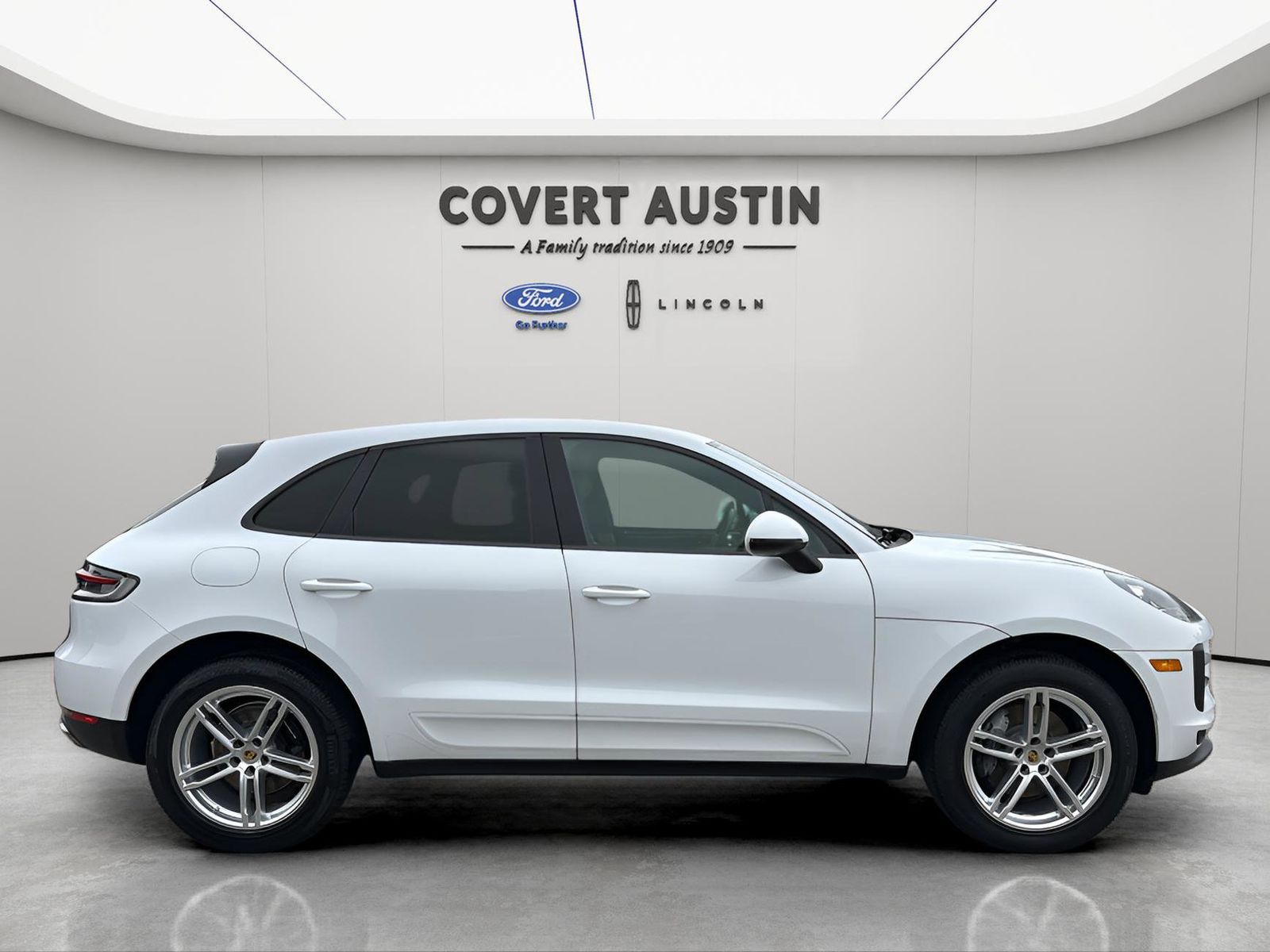 Used Car 2020 Porsche Macan  Base For Sale Under $35,000 In Austin, Texas