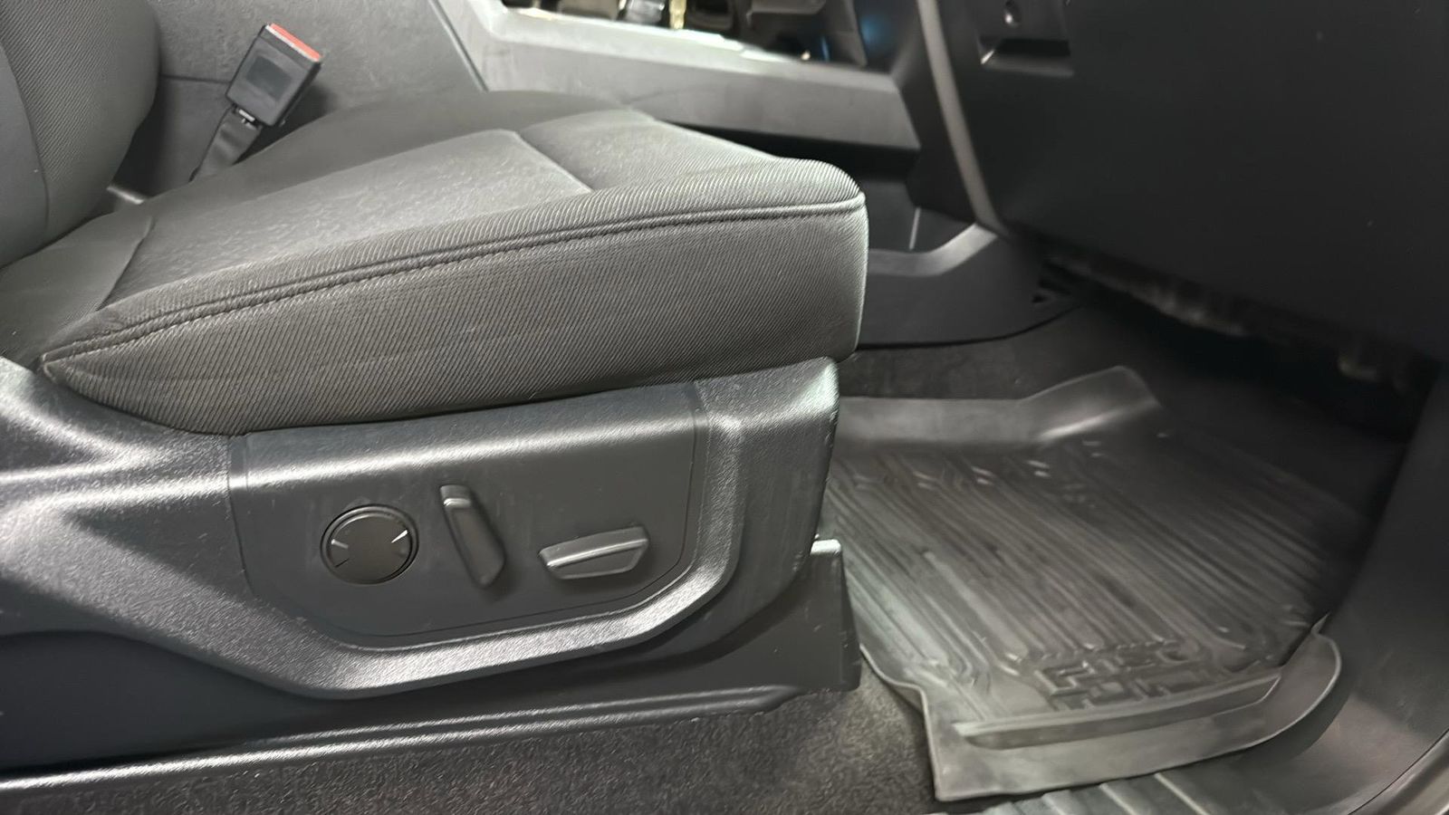 Used Car 2020 Ford F-150  Xlt For Sale Under $35,000 In Austin, Texas