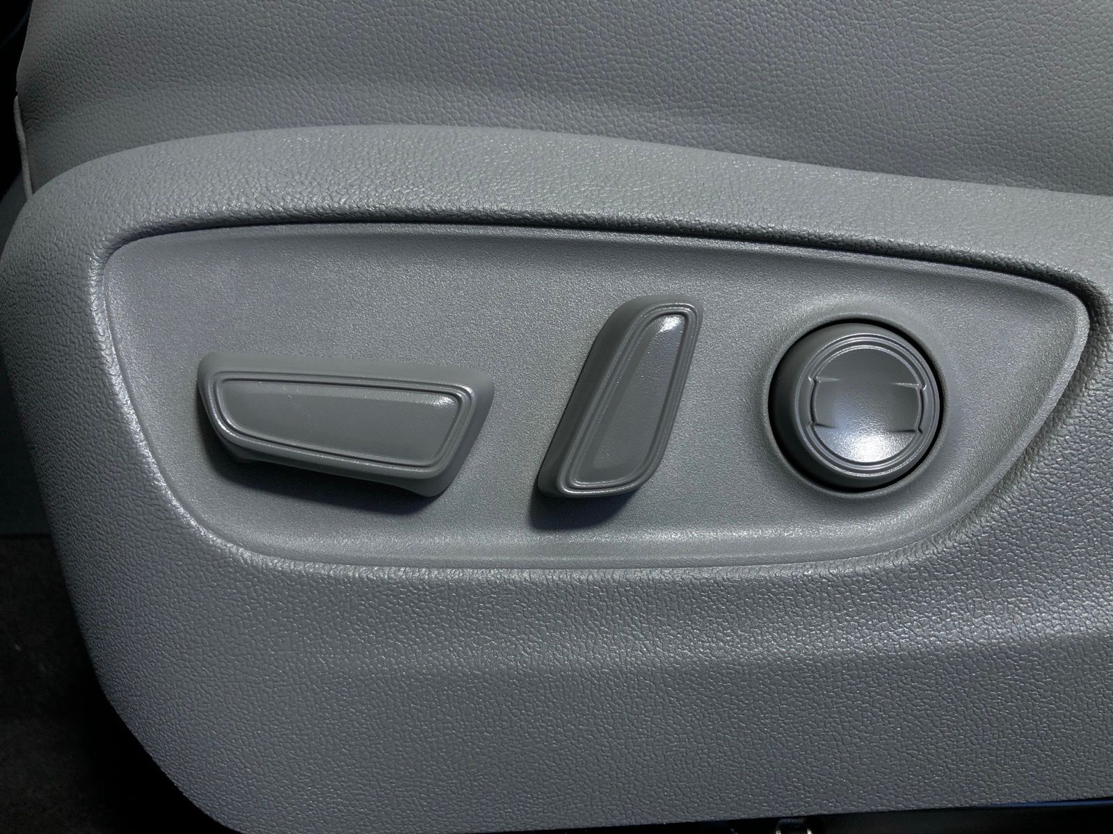 2025 Toyota Highlander Platinum 10