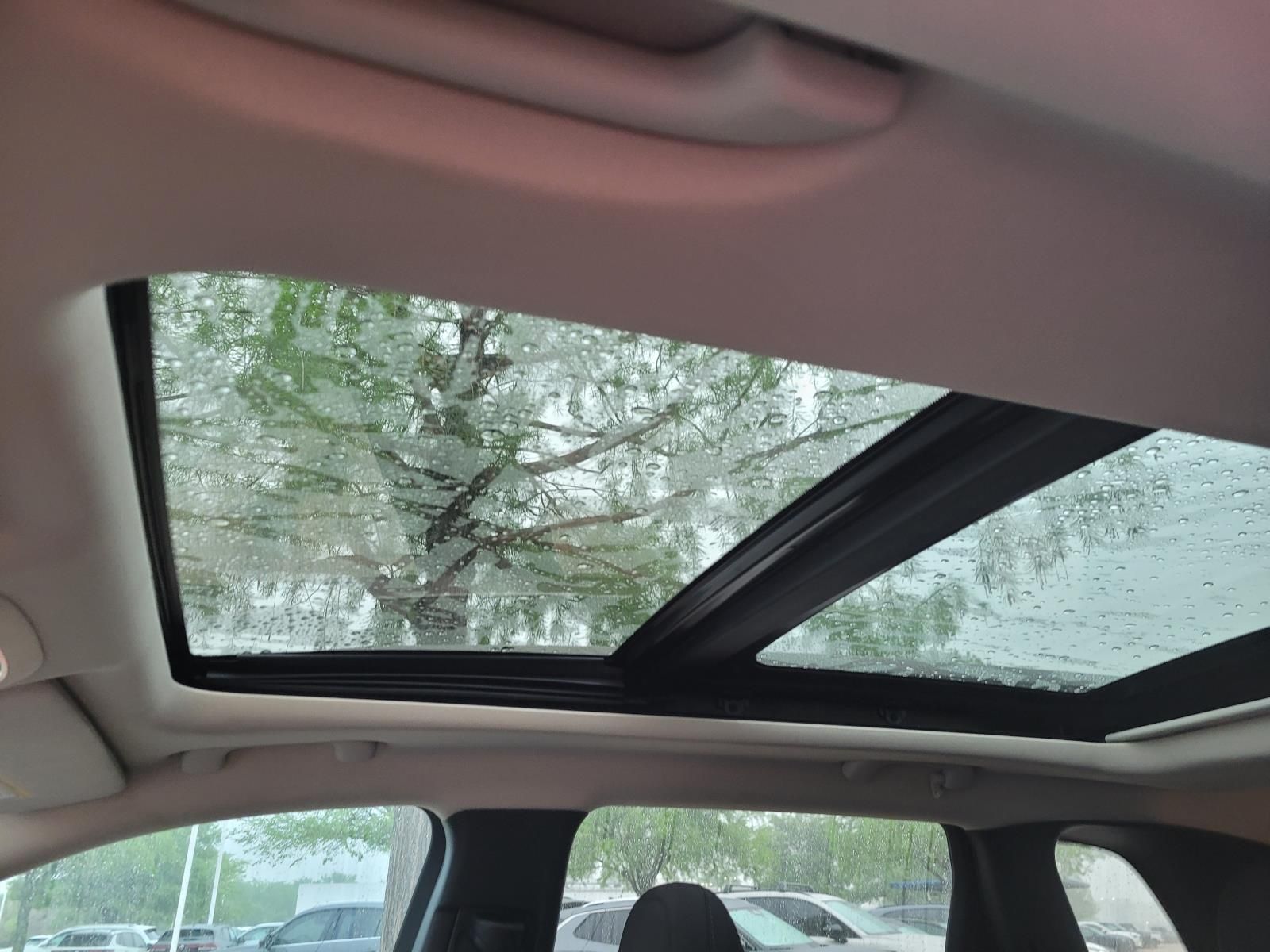 used 2016 Jeep Cherokee car, priced at $13,900