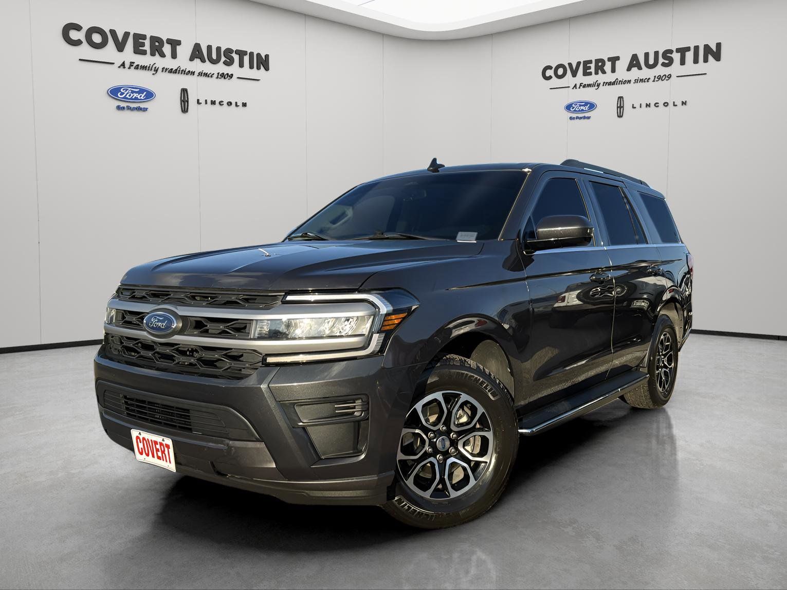 Used Car 2023 Ford Expedition  Xlt For Sale Under $50,000 In Austin, Texas