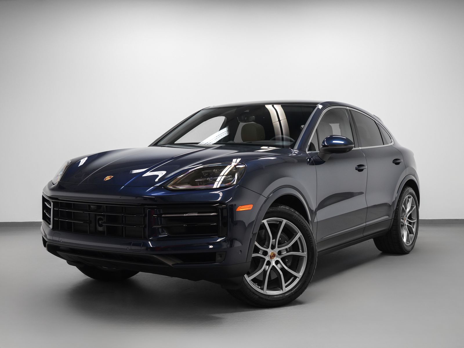Algarve Blue Metallic 2025 Porsche Cayenne Coupe Coupe All-Wheel Drive 8-Speed Automatic