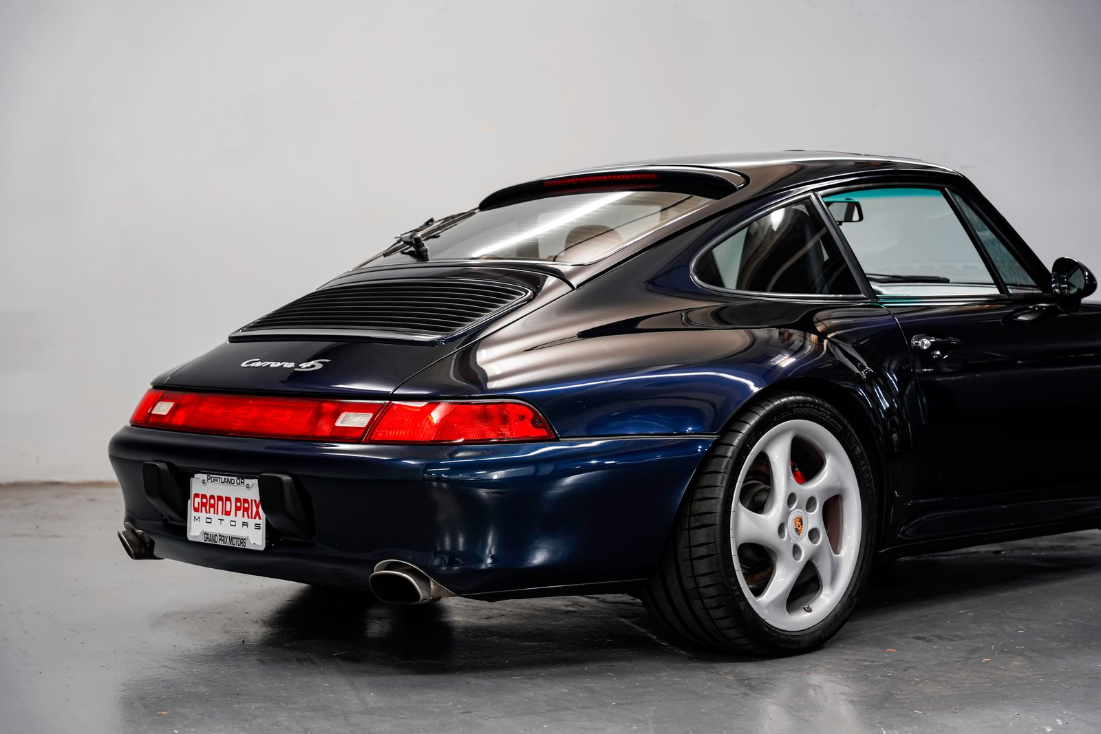 1996 Porsche 911 Carrera 4S — photo 36