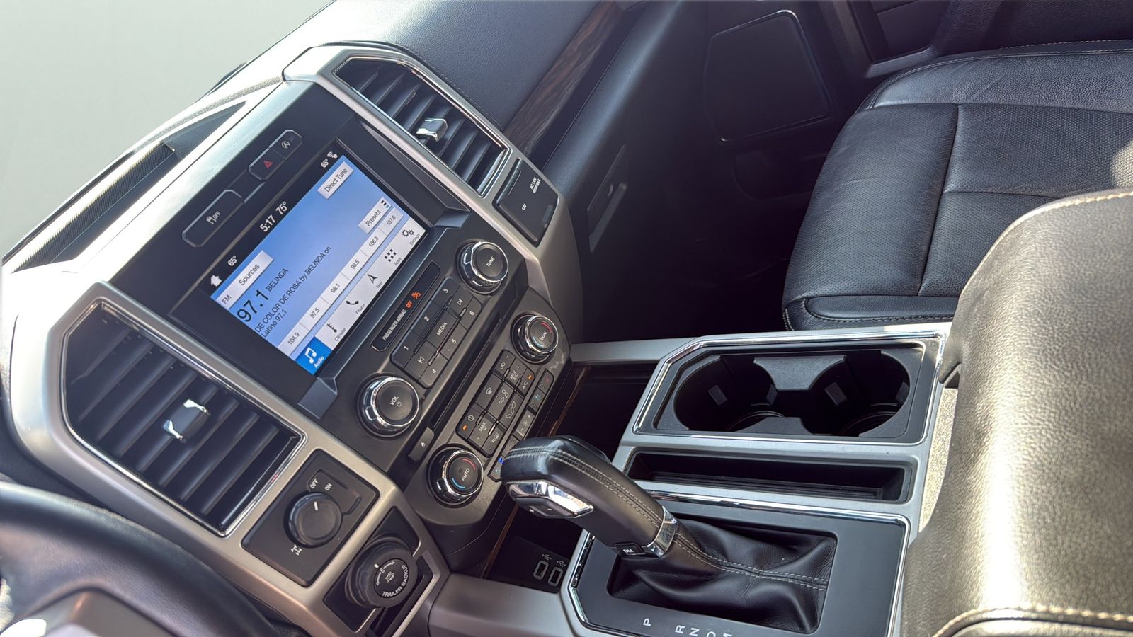 Used Car 2018 Ford F-150  Lariat For Sale Under $25,000 In Austin, Texas