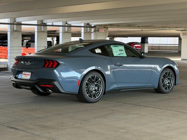 New 2026 Vapor Blue Metallic Ford GT Premium image 6