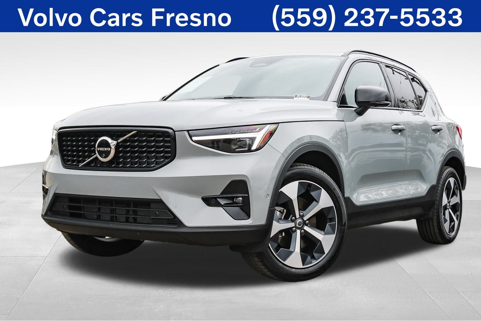 2026 Volvo XC40 B5 Plus AWD