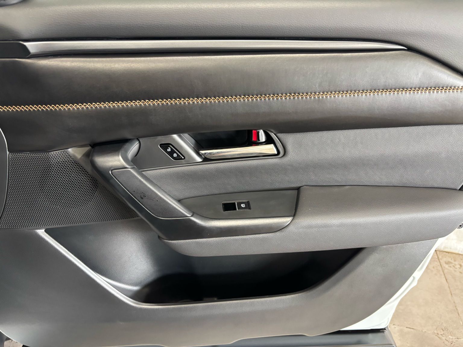 Used Car 2025 Mazda Cx-50 Hybrid  Premium Plus For Sale Under $35,000 In Austin, Texas