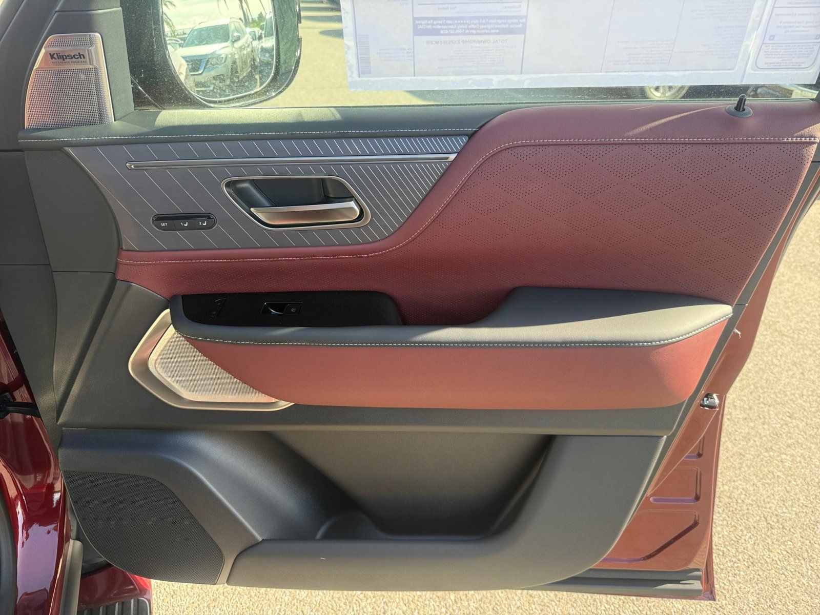 2025 INFINITI QX80 Autograph 4WD - Photo 27