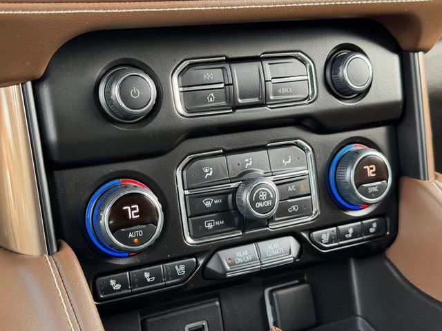 Used 2021 Iridescent Pearl Tricoat Chevrolet High Country image 13