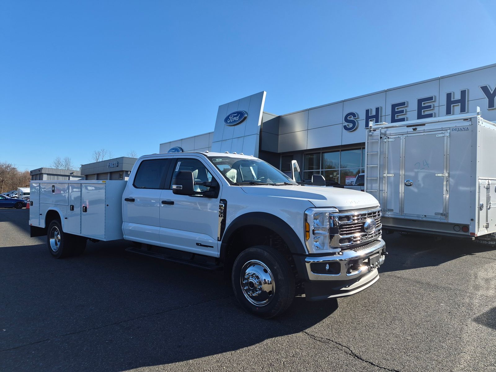 2026 Ford F-550 XL 4x4 Crew Cab 203-In DRW's photo