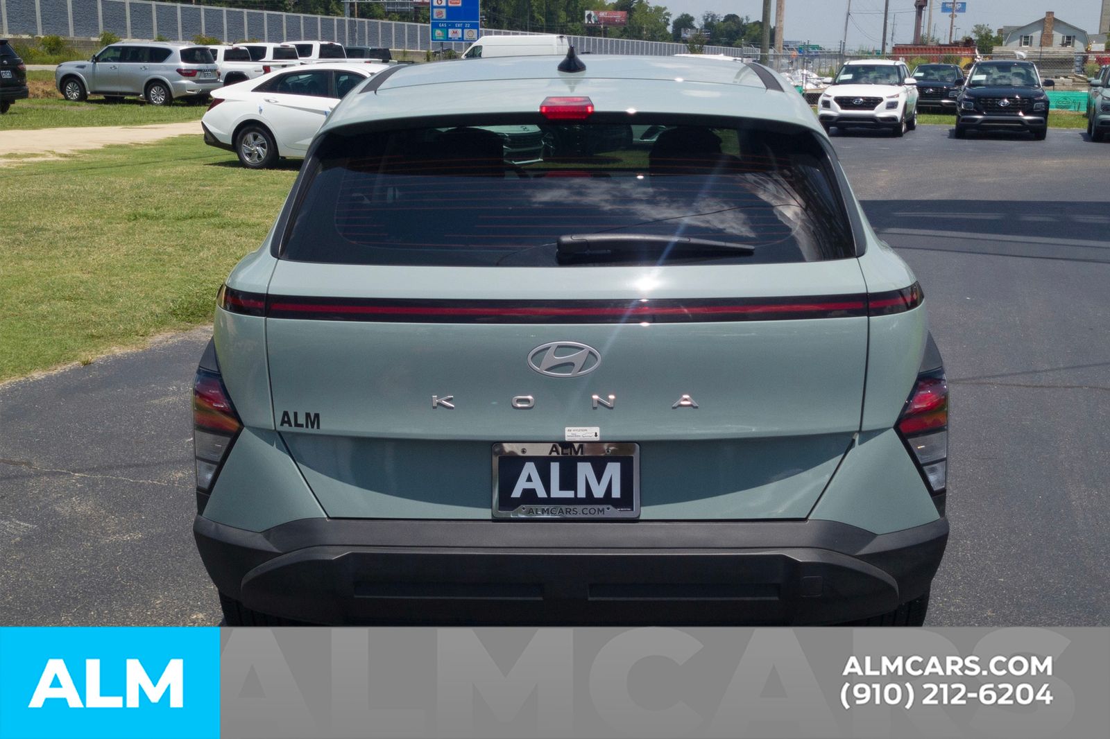 Used 2026 Green Hyundai SE image 6