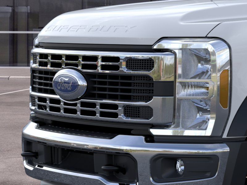 New 2026 White Ford XL image 17