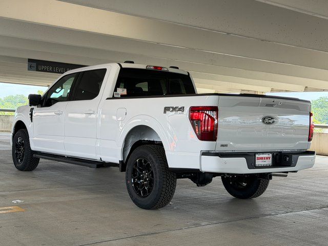 New 2026 Oxford White Ford XLT image 4