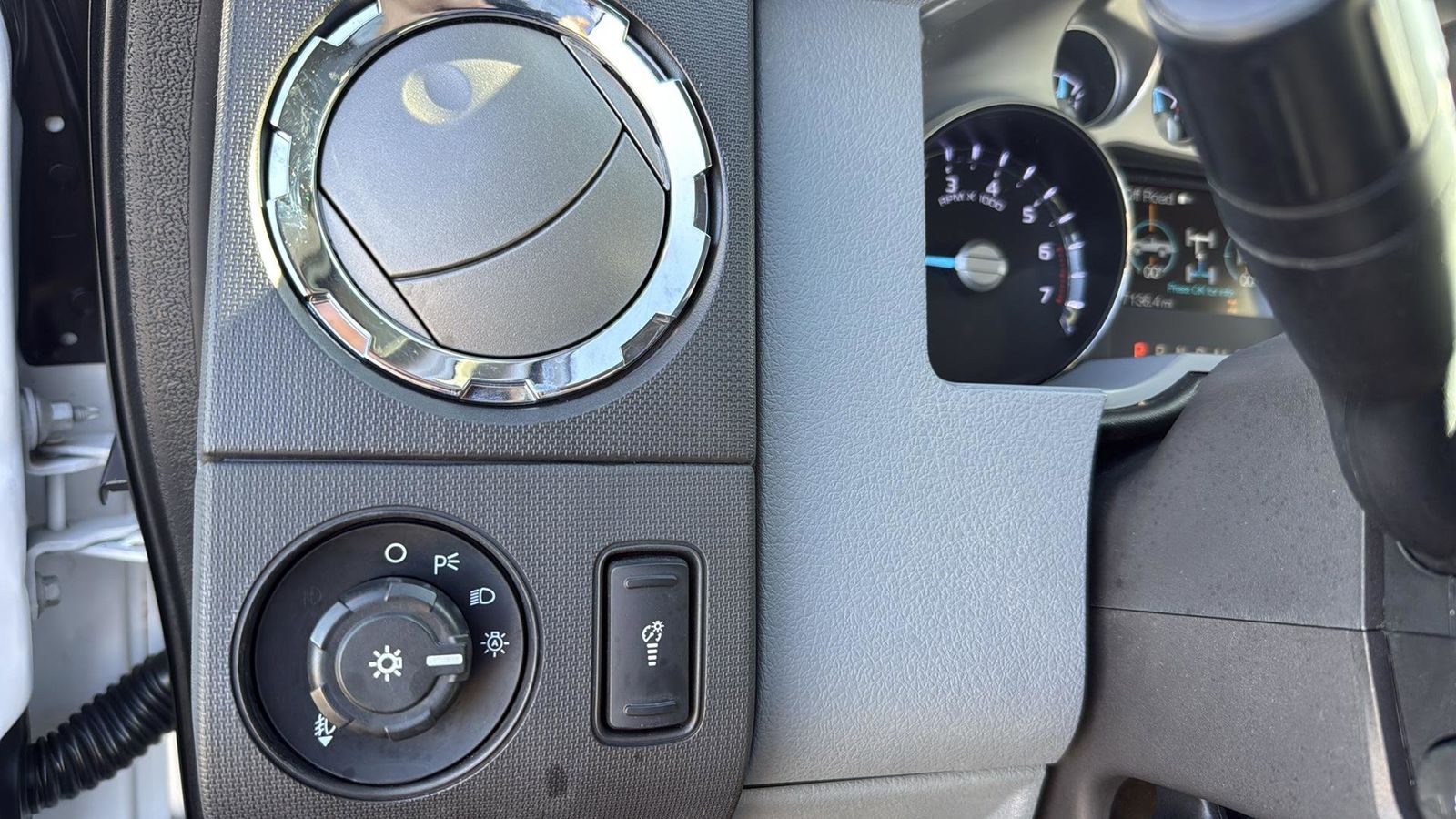 Used Car 2015 Ford F-250sd  Xlt For Sale Under $20,000 In Austin, Texas