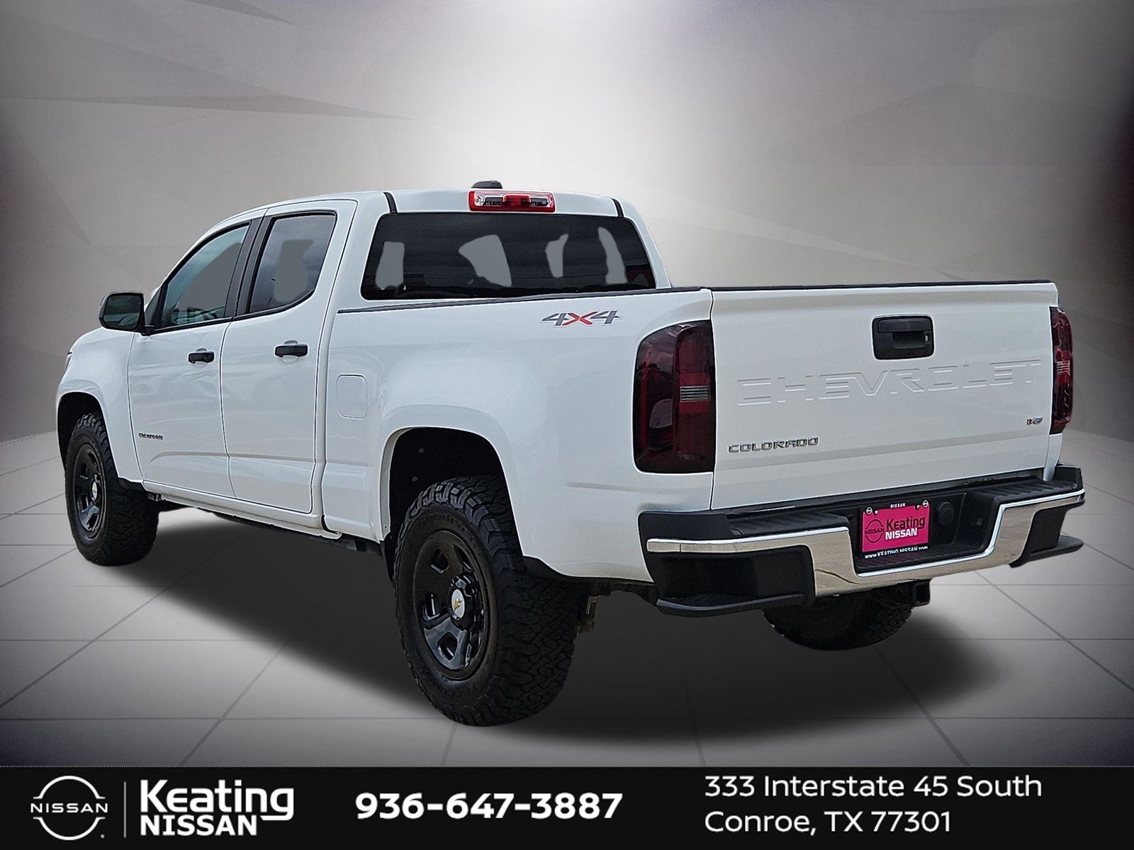 View vehicle photo 4