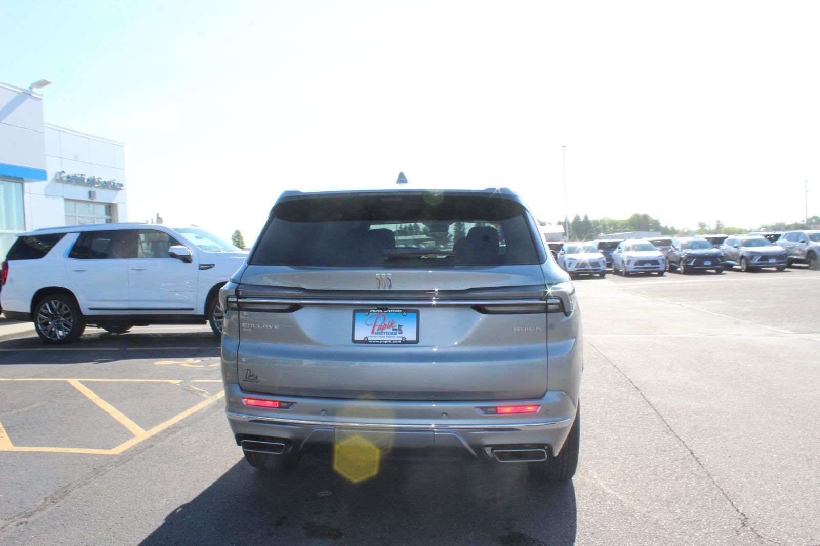 View vehicle photo 3