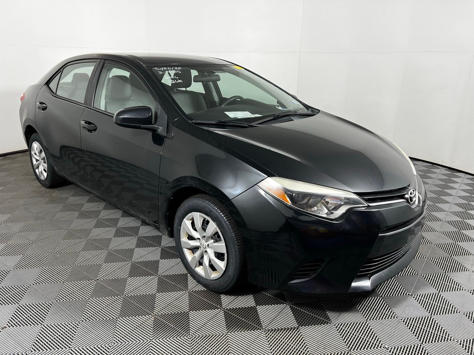 2016 Toyota Corolla LE 3