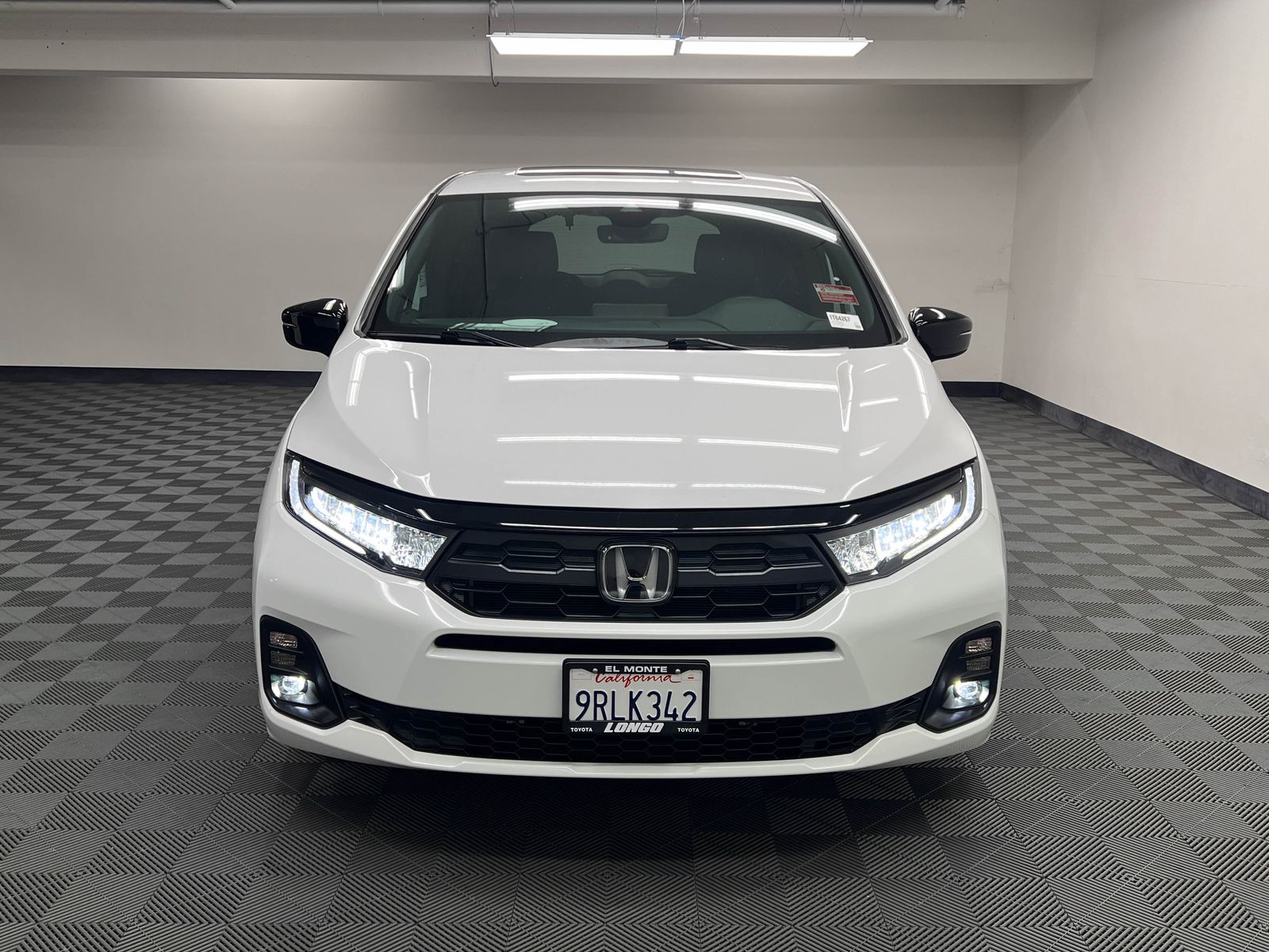 used 2025 Honda Odyssey car, priced at $35,888