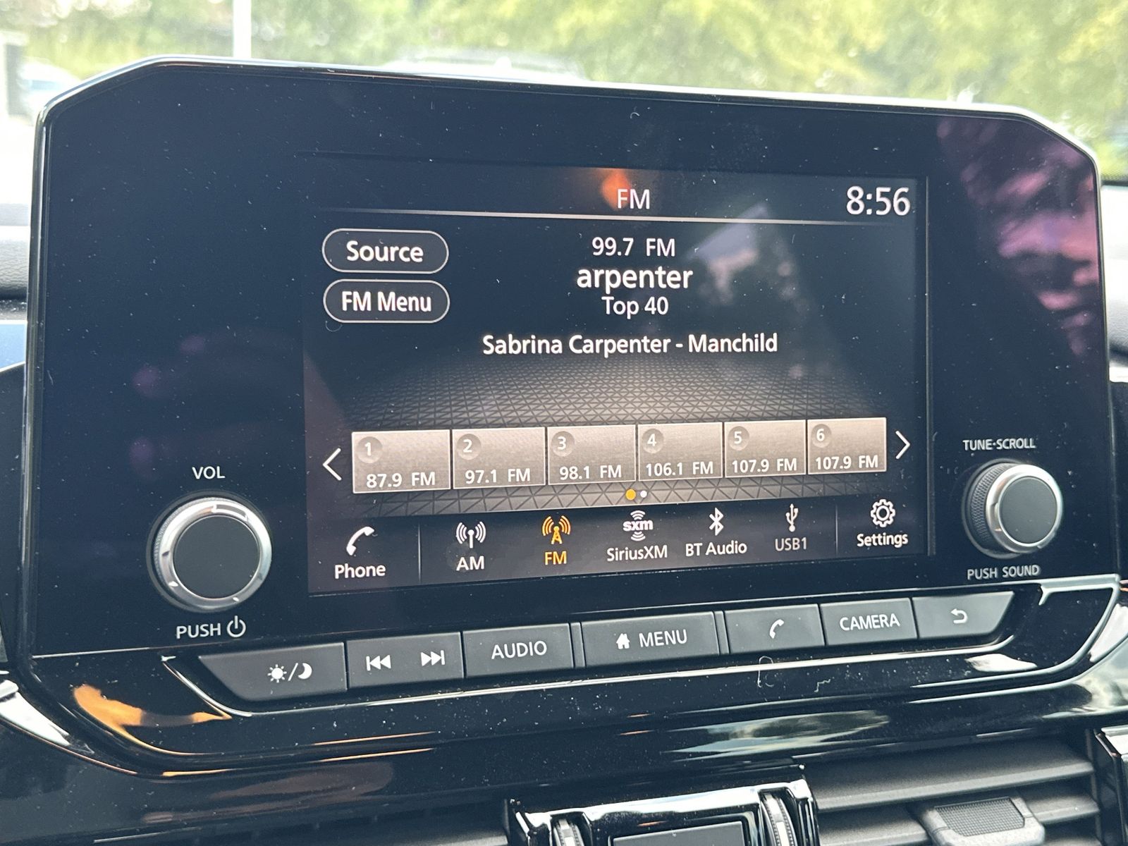 2025 Nissan Pathfinder Rock Creek photo 4