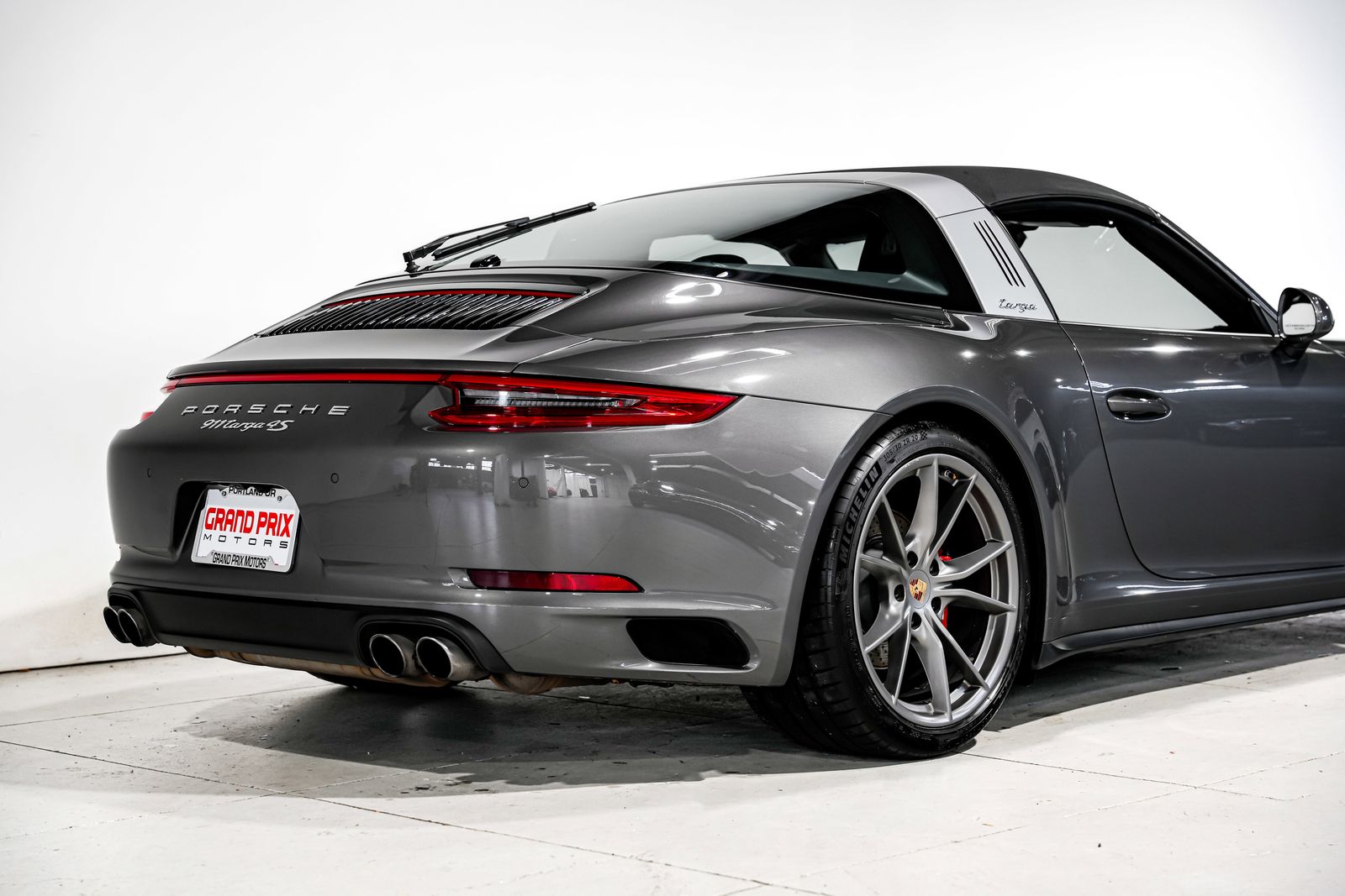 2017 Porsche 911 Targa 4S — photo 35