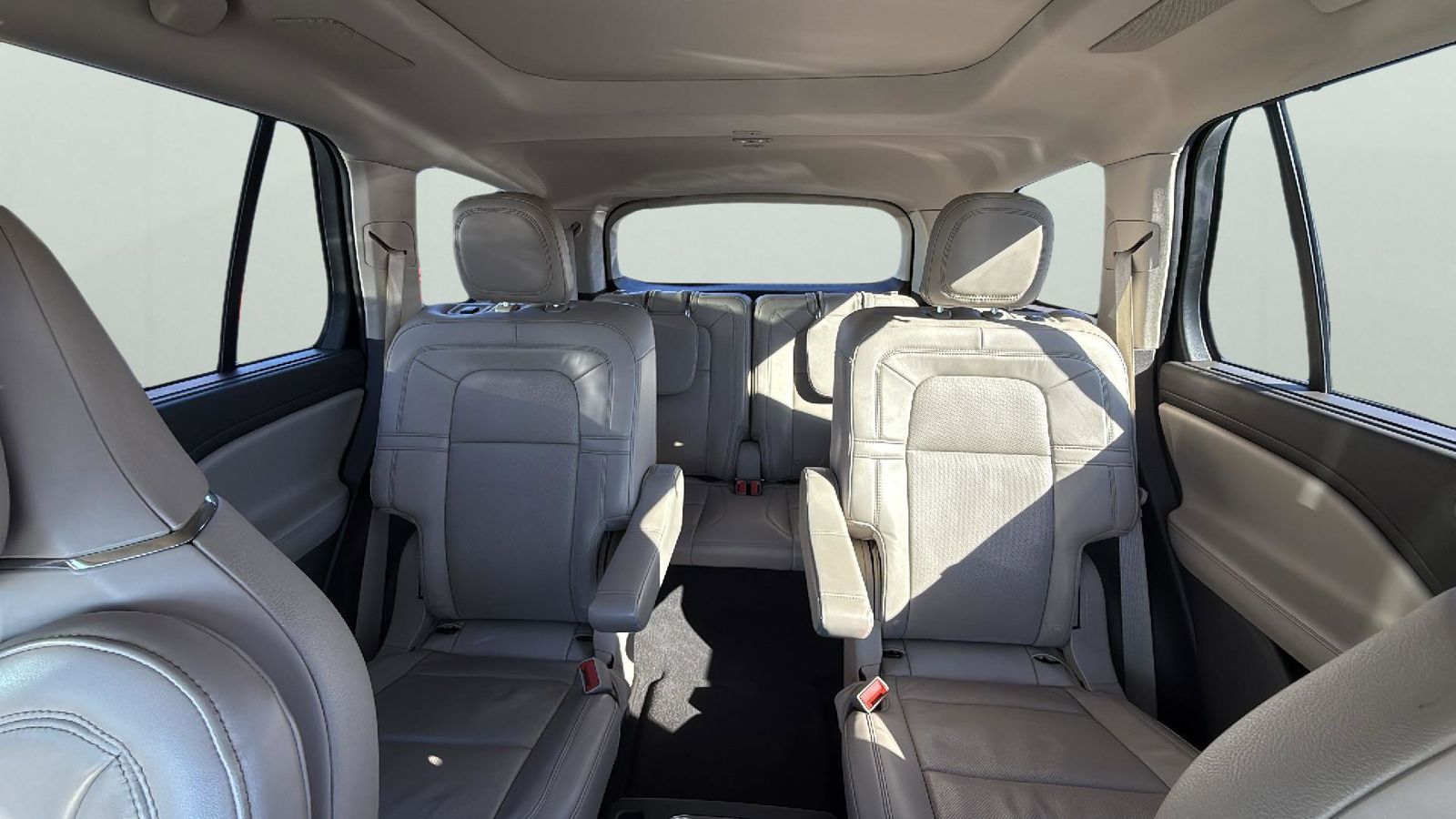 Used Car 2020 Lincoln Aviator  Reserve For Sale Under $30,000 In Austin, Texas