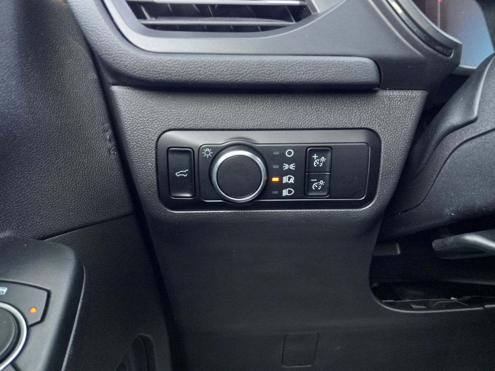 2024 Ford Escape image 25