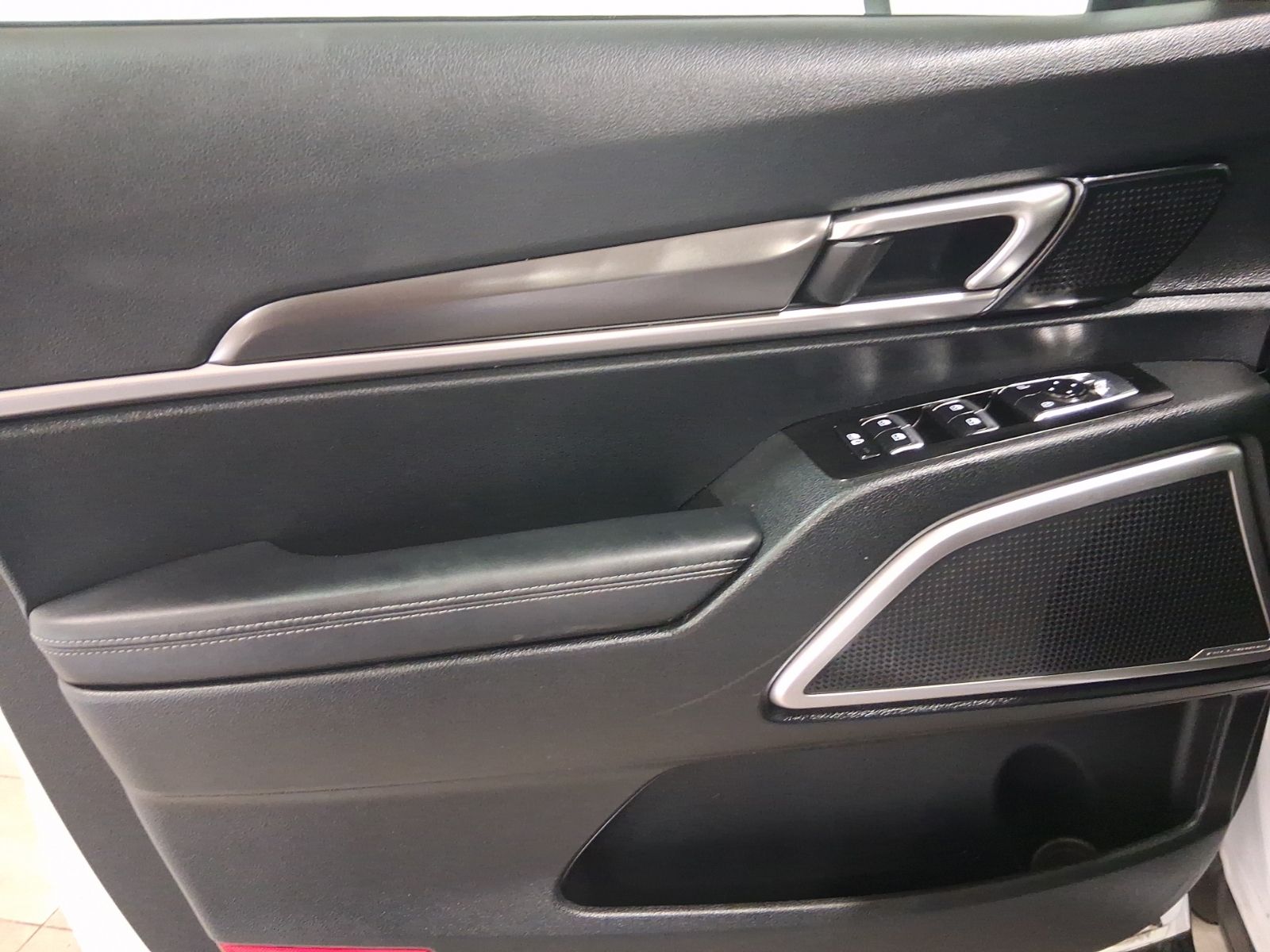 Used Car 2025 Kia Telluride  Lx For Sale Under $35,000 In Austin, Texas