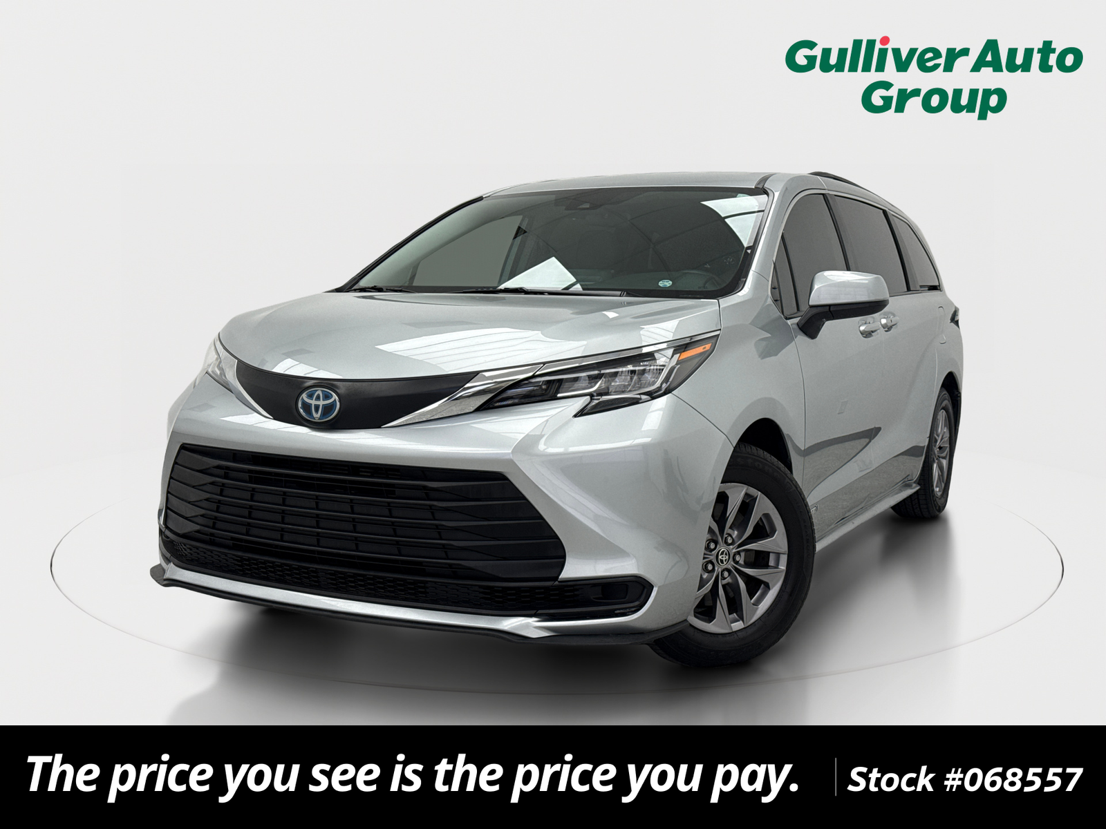 2021 Toyota Sienna LE 8-Passenger Hybrid FWD's photo
