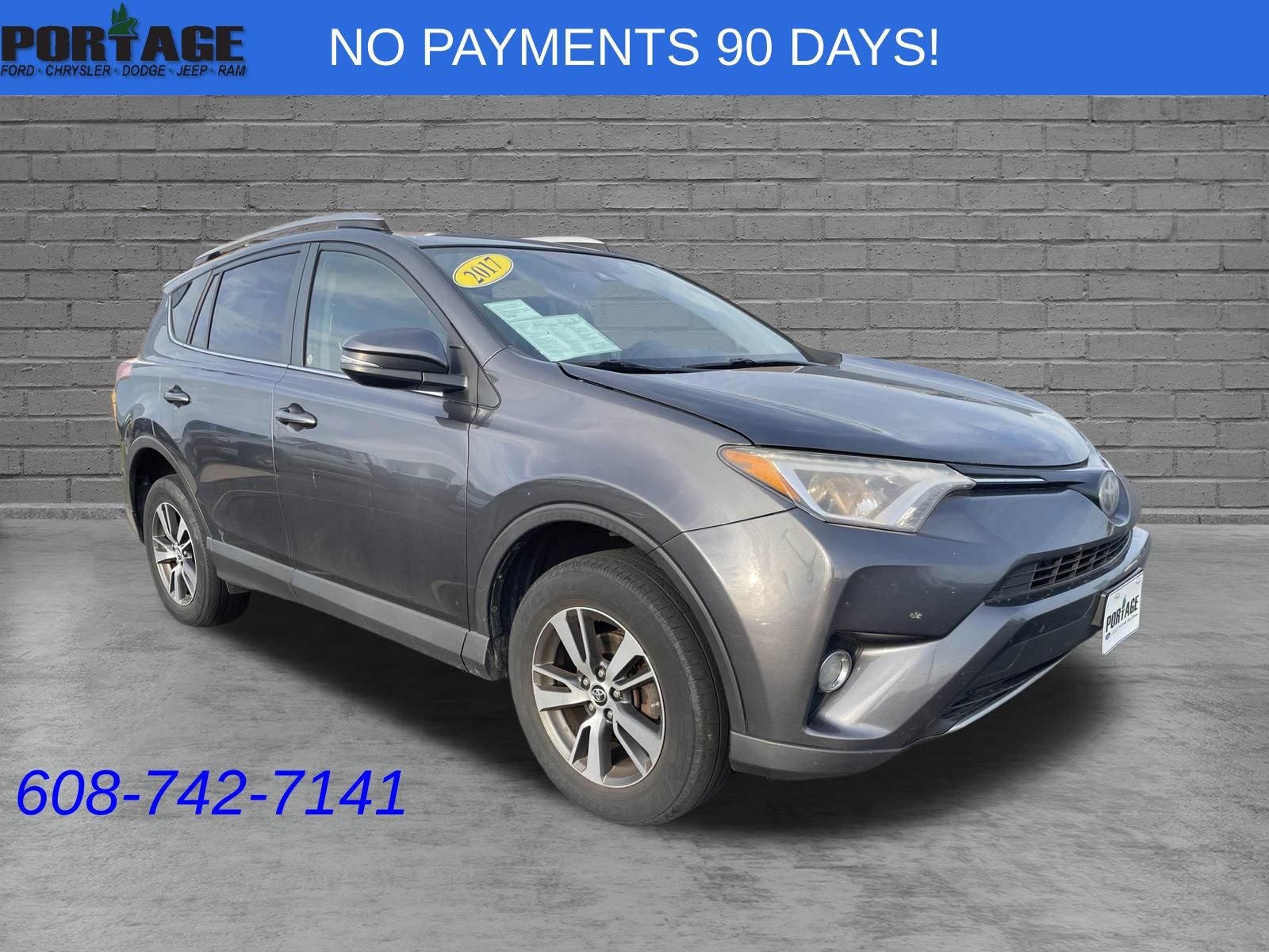 2017 Toyota RAV4 XLE