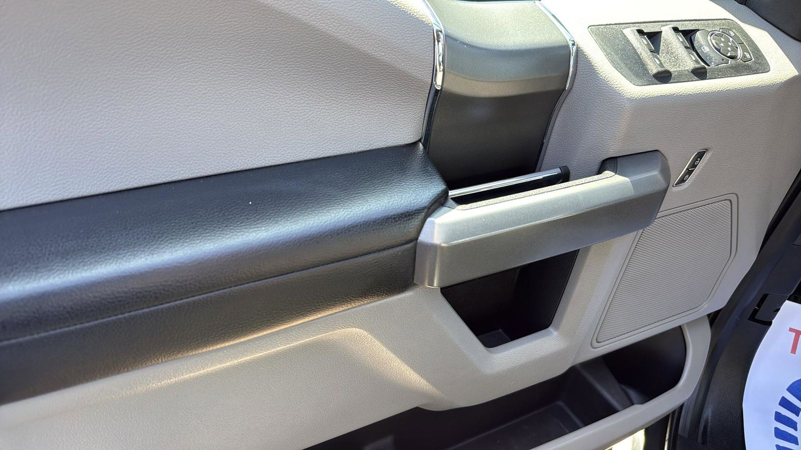 Used Car 2015 Ford F-150  Xlt For Sale Under $20,000 In Austin, Texas