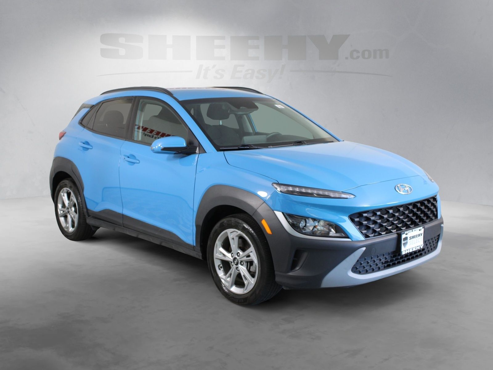 Used 2023 Green Hyundai SEL image 2