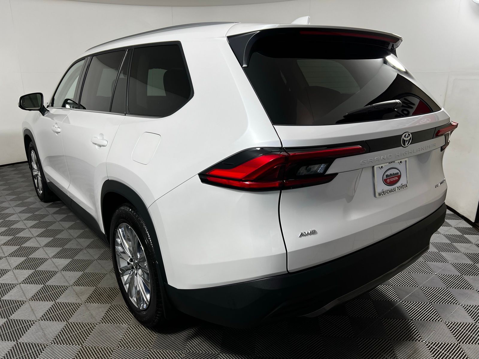 2024 Toyota Grand Highlander Platinum 7